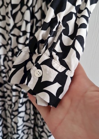 46 Beden beyaz Renk Zebra Desenli Uzun Kollu Pilili Kadın Elbise