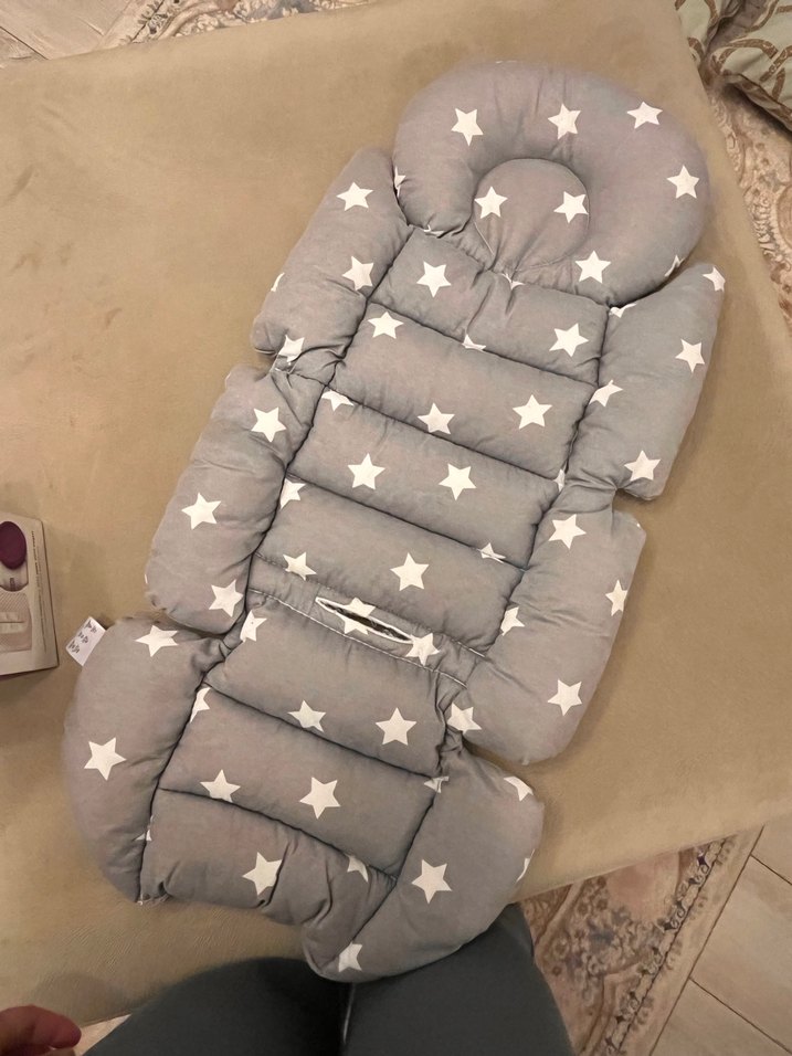 Gri Yıldız Desenli Bebek Uyku Minderi - Görsel 2