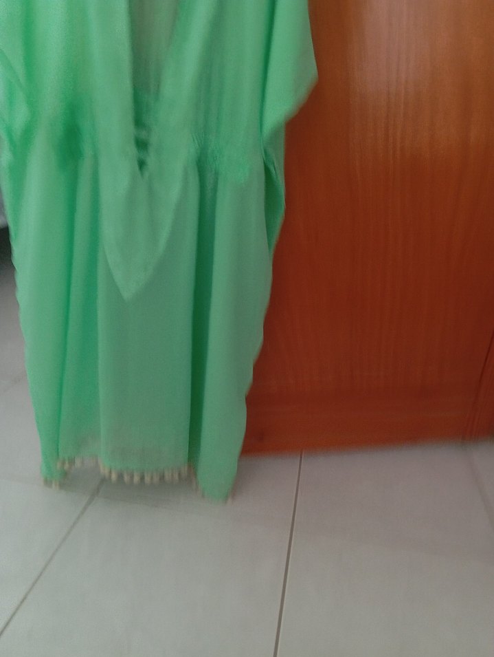 Yeşil V Yaka Salaş penti plaj elbise - Görsel 4