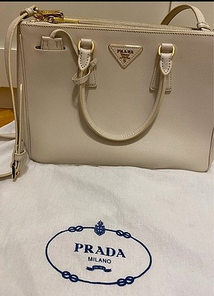 Prada Çanta