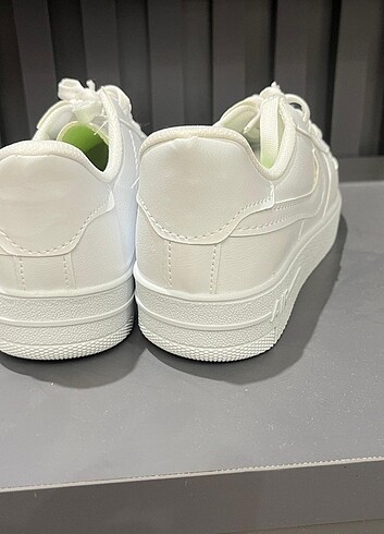 NIKE KADIN AYAKKABI