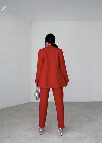 Kırmızı Saten Kadın Ofis Takım Elbise - Görsel 2