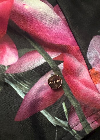 Ted Baker İkonik Çiçek desenli Mayo - Görsel 3