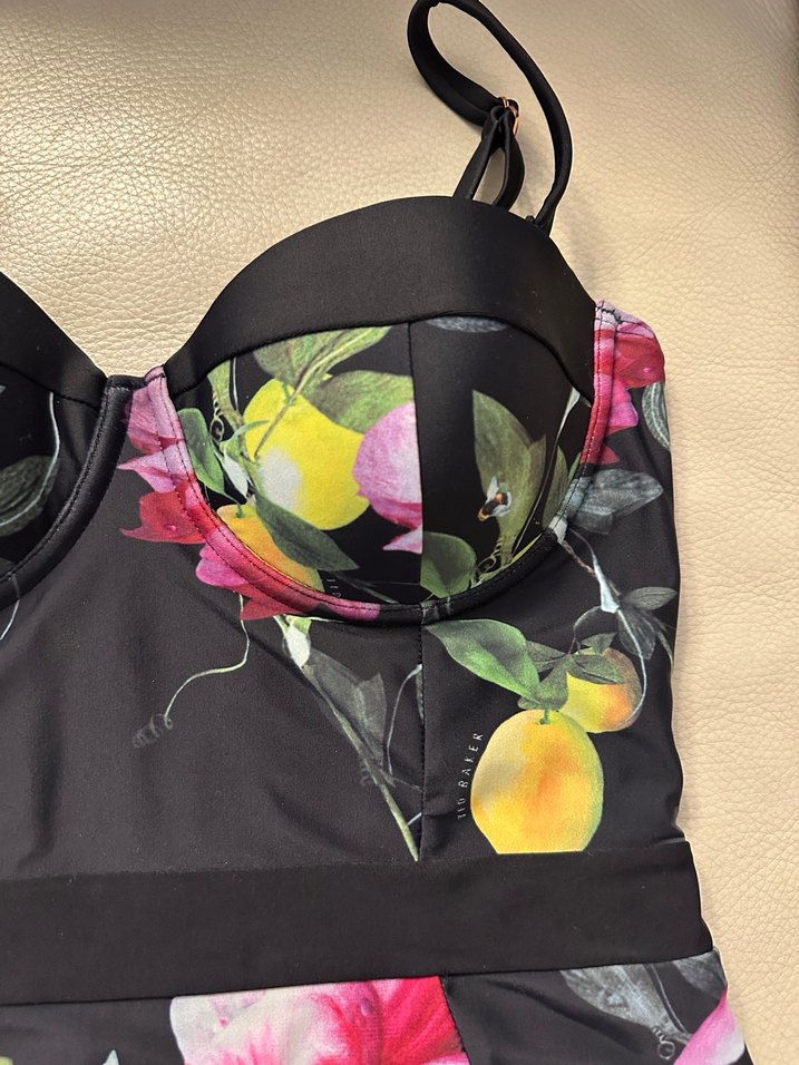 Ted Baker İkonik Çiçek desenli Mayo - Görsel 4