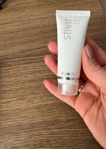 Renkli Makyaj Ürünleri Seti - Görsel 3