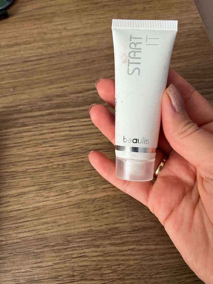 Renkli Makyaj Ürünleri Seti - Görsel 3