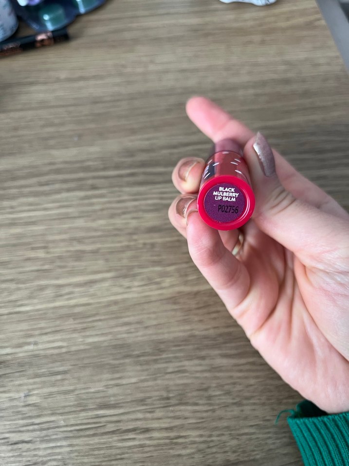 Renkli Makyaj Ürünleri Seti - Görsel 5