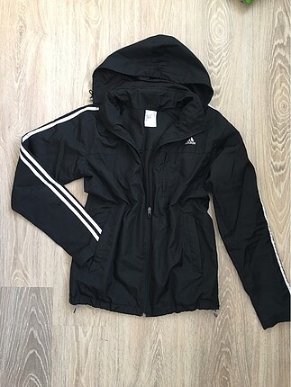 Adidas mont