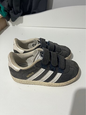 Orjinal Adidas Gazelle Modeli