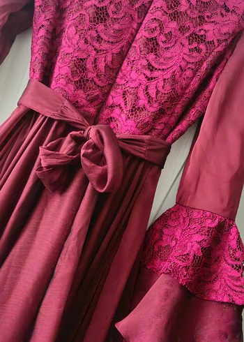 36 Beden Bordo Uzun Kollu Yüksek Yakalı Abiye Elbise