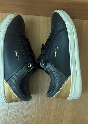 Siyah Bağcıklı Kadın Sneakers