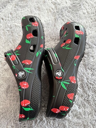 39 Beden Crocs