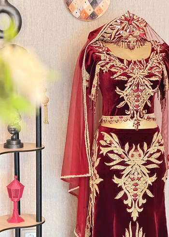 Bordo hint tarzı balık etekli kına kıyafeti - Görsel 4