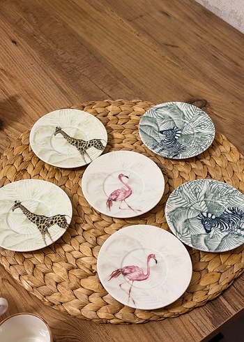 Beyaz porselen Desenli 6'lı Fincan Seti - Görsel 4