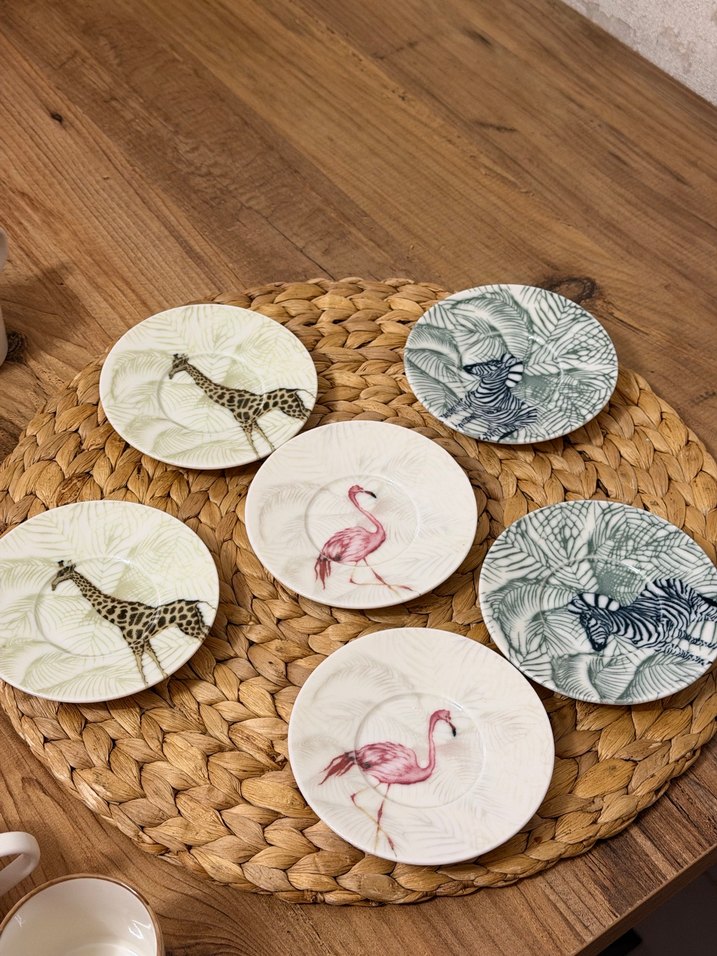 Beyaz porselen Desenli 6'lı Fincan Seti - Görsel 4