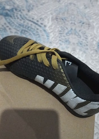 Nike Sarı Bağcıklı Erkek Spor Ayakkabı