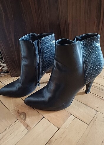 Deichmann Topuklu çizme bot