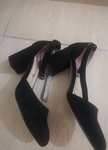 38 Beden Topuklu ayakkabı 