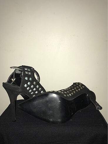 36,5 Beden Stiletto topuklu ayakkabı