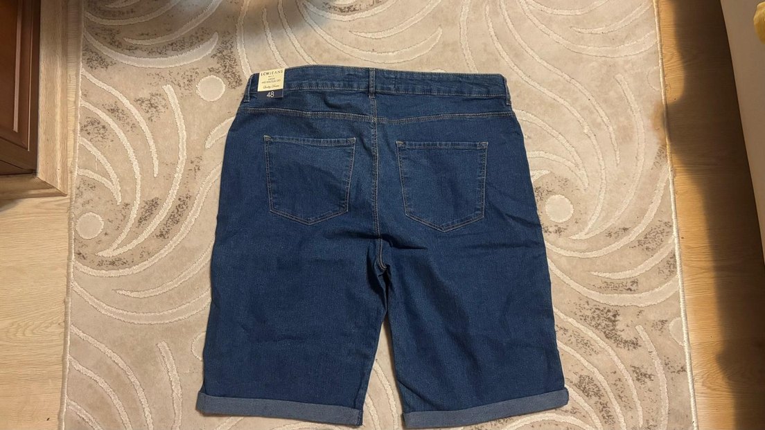 Kadın Lacivert Midi Kot Şort - Görsel 4