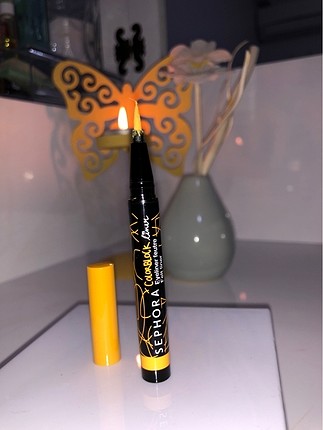 Sephora sarı eyeliner