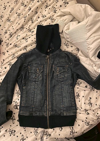 Mango Koyu Mavi Denim Kapusonlu Ceket
