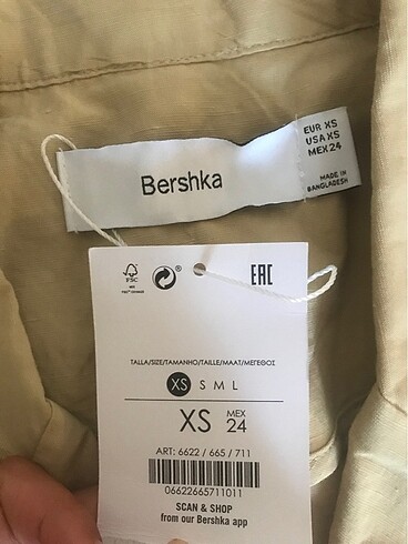 Bershka crop blazer