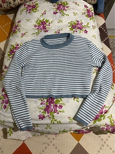 Triko crop kazak