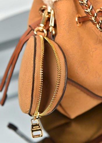  Beden camel Renk LOUIS VUITTON - Bella Bag