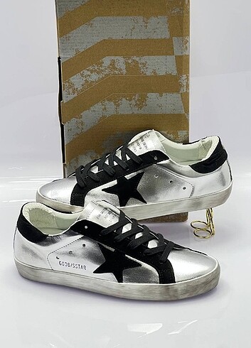 Golden Goose Deluxe