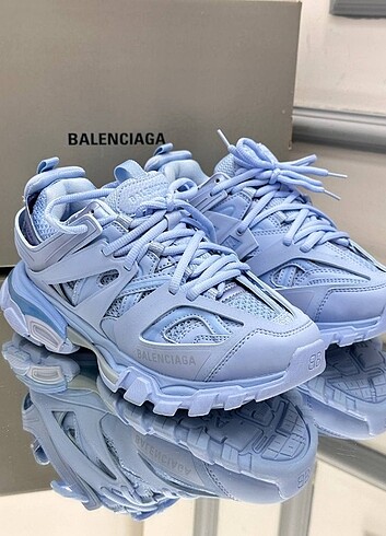36 Beden Balenciaga