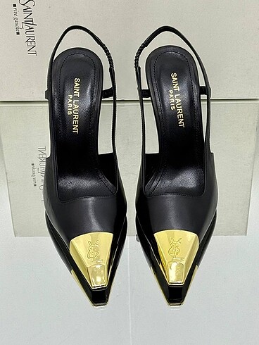 Yves Saint Laurent Yves Saint Laurent