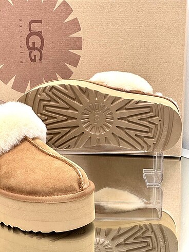 37 Beden camel Renk U G G