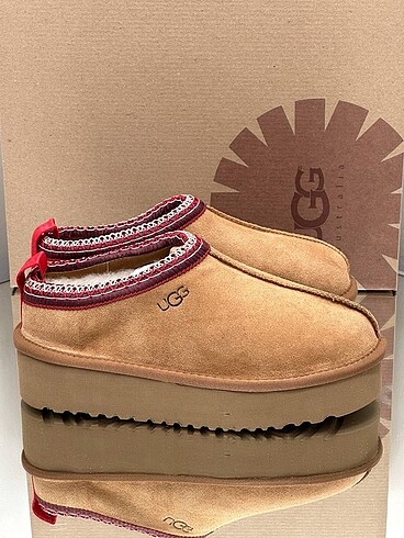 Ugg U G G