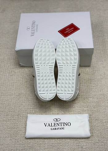 37 Beden valentino