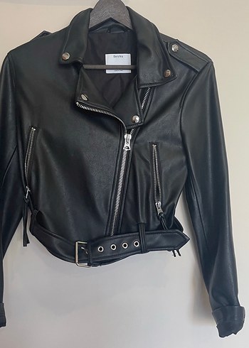 Siyah Kemerli Deri Biker Ceket