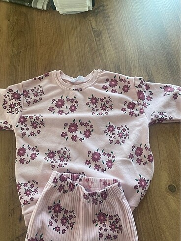 Zara alt üst takım