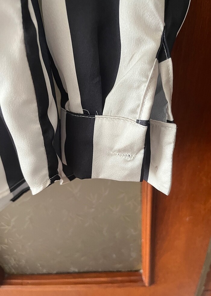 Çizgili gömlek - Görsel 2