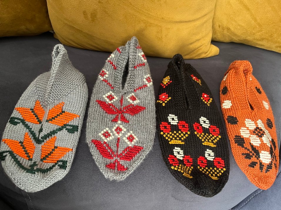 Nakışlı Örgü Gri Kadın Terlikler - Görsel 2