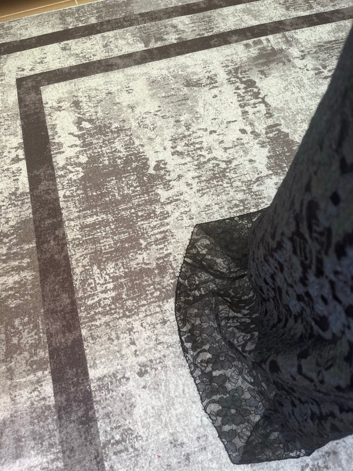 Siyah Dantel Goth Midi Elbise - Görsel 3