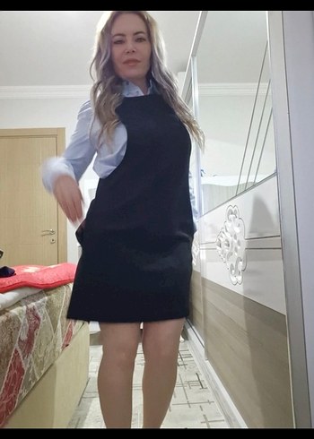 Siyah Midi Ofis Elbisesi, kolsuzYüksek Yaka - Görsel 4