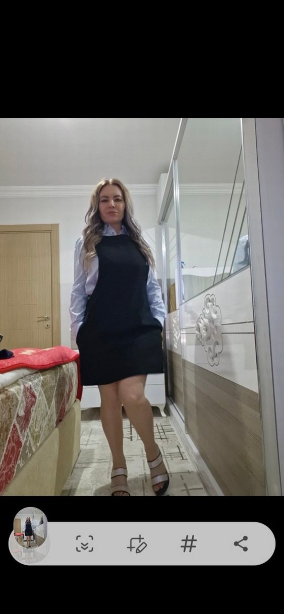 Siyah Midi Ofis Elbisesi, kolsuzYüksek Yaka - Görsel 3