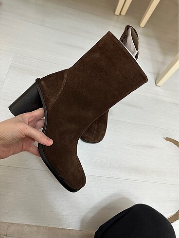 36 Beden kahverengi Renk Zara kadın bot
