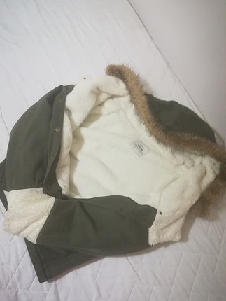 PELUŞ MONT