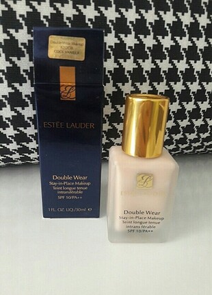 Estee Lauder Double Wear Fondöten
