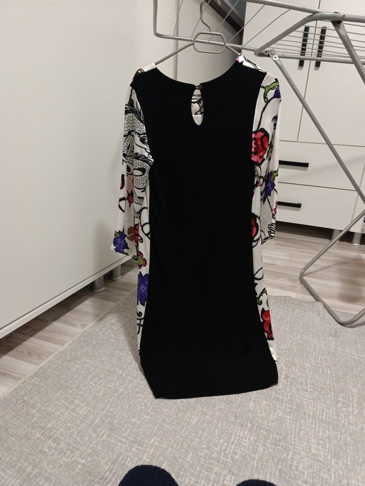 Çiçek ve Yılan Desenli Uzun Kollu Kadın elbise - Görsel 2