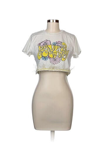 Quzu T-shirt %70 İndirimli.