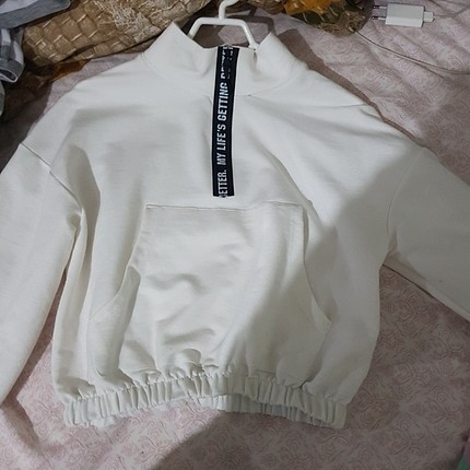 beyaz sweat 