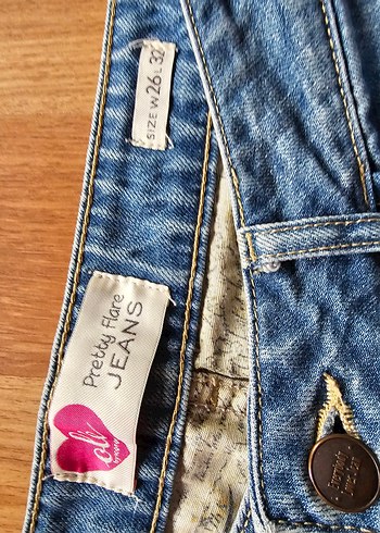 Parlak Mavi Bol Kesim Kadın Denim Pantolon - Görsel 3