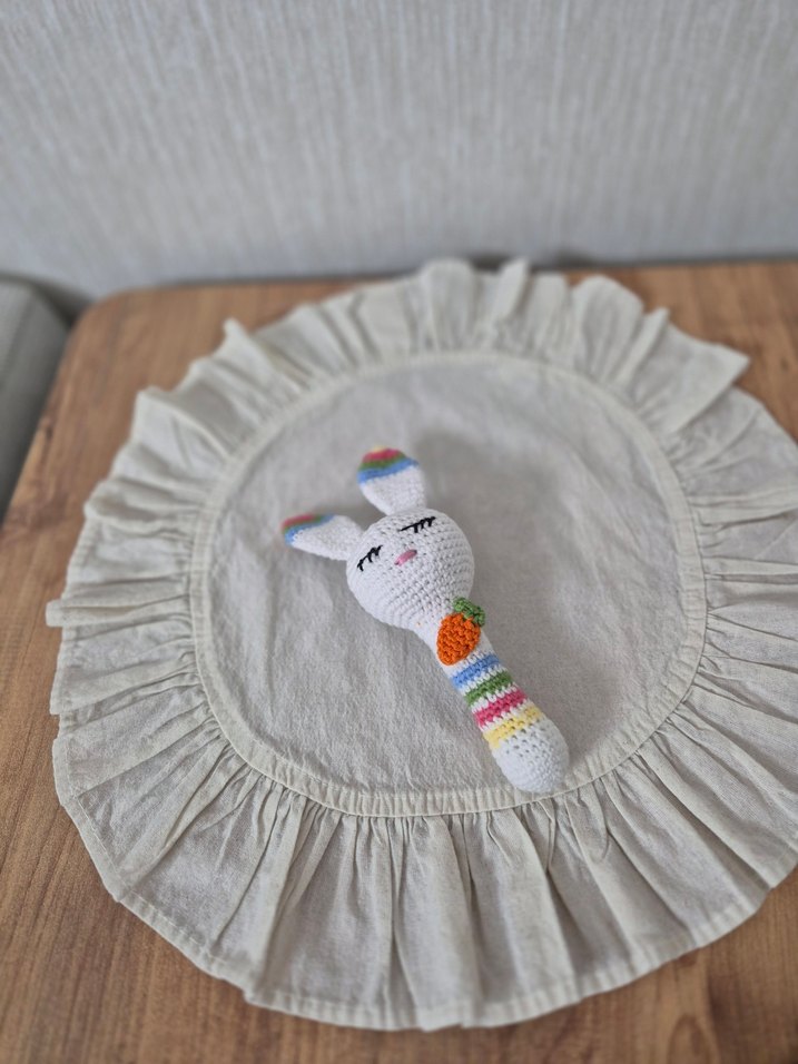 Renkli Örgü Tavşan Diş Kaşıyıcı Oyuncak - Görsel 3